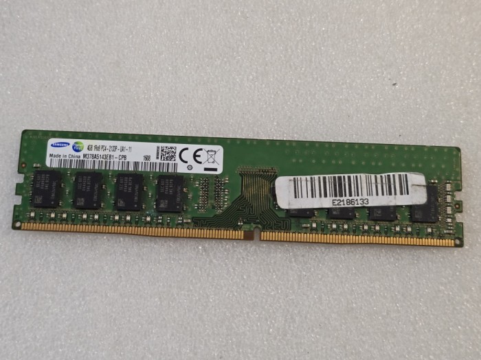 Memorie RAM desktop Samsung 4GB 288Pin DIMM DDR4, 1.2V, unbuffered