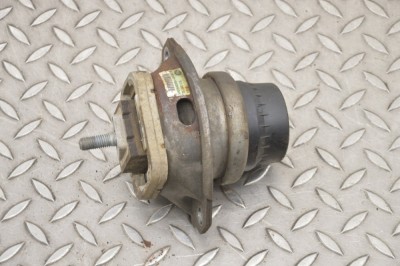 Suport motor st&amp;acirc;nga LAND ROVER DISCOVERY IV L319 2015 OEM: AH226A003BA | 18254908 foto