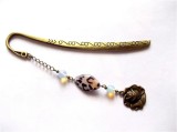 Semn de Carte Piatra Lunii, Sidef și Floare Metalică - Handmade, Elegant, Accesorii Lectură