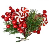 Decoratiune Craciun, Crenguta De Pin, Acadele, Pomusoare Rosii, Clips, 16 cm, Rosu, Verde, Oem