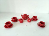 Set ceai miniatura ceramica, rosu cu buline albe, 11 piese, casa papusii decor
