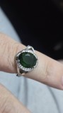 Inel vintage din metal comun rodiat cu zirconie verde