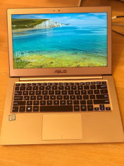 Laptop Asus Zenbook 13.3 Intel Core i3 4GB foto