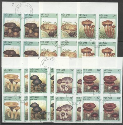 Vietnam 1987 Mushrooms, 4 imperf. set in block, used T.374 foto
