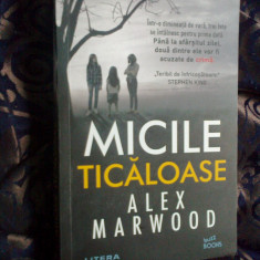 w3 Micile ticaloase - Alex Marwood