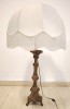 Superbă veioza de dimensiuni mari cu talpa din bronz in stilul Baroc ,abajur din material textil de culoare alb