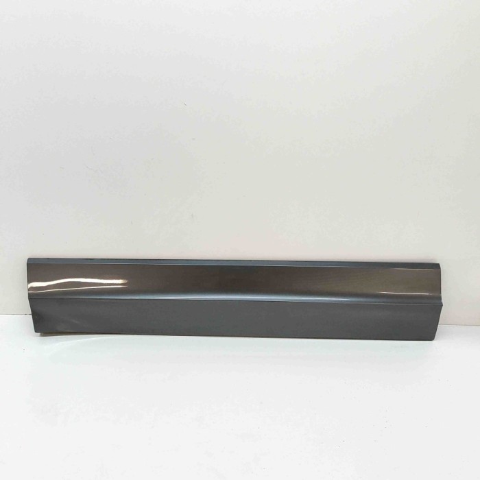 Bandou inferior ușă st&acirc;nga față VW TOUAREG CR7 2023 OEM: 760854939D