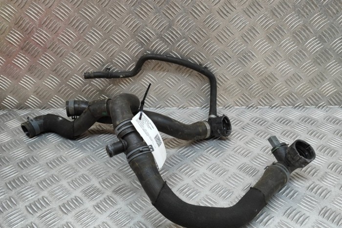 Furtun de lichid de răcire VW GOLF VIII CD1 2021 OEM: 5Q0121049CR | 29454491