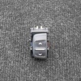 Buton geam ușă dreapta față DACIA SANDERO II 2014 OEM: 254214937R 3906133
