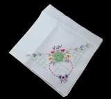 BATISTA VINTAGE DIN L&Acirc;NĂ FINĂ CU MODEL CUSUT MANUAL