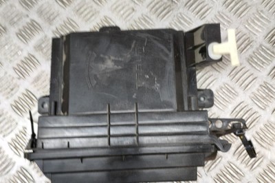 Modul de confort TESLA MODEL X 2016 OEM: 1058358-03-C | 27212086 foto