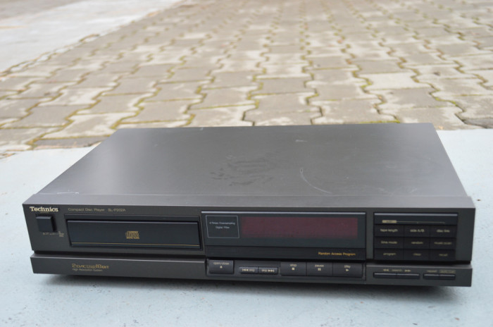 Cd player Technics SL P 202 A