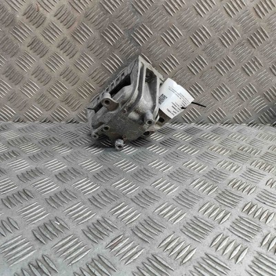 Suport motor dreapta VW PASSAT Variant B7 365 2012 OEM: 1K0199262 31045445 foto