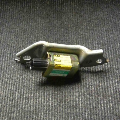 Senzor de impact dreapta spate LEXUS RX _U3_ 2007 OEM: 89833-48010187900-0730 | 1946723 foto