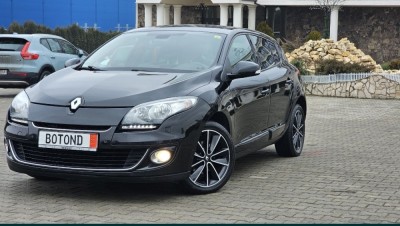 Renault Megane 1.2 TCE ~ 2013 ~ 132 CP ~ BOSE edition foto