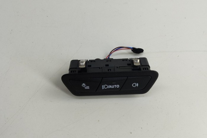 Modul de control comutator faruri BMW iX I20 2022 OEM: 5A49FF0 29049328