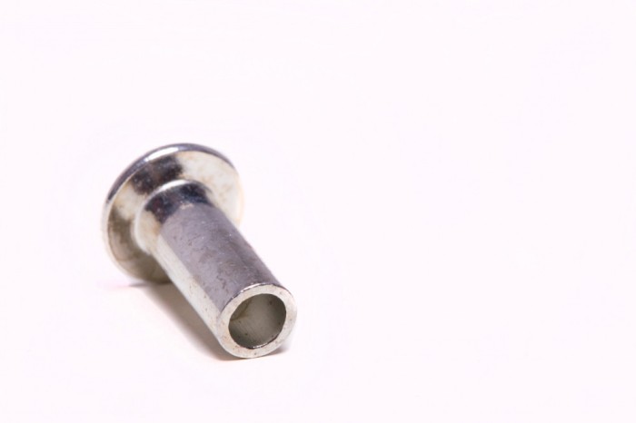 NIT SEMIGAURIT 4x12 mm