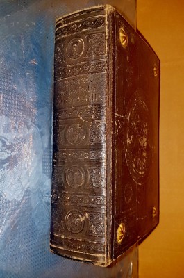 E500-KATOLICHE HANDPOSTILLE ANUL 1885-CARTEA CATOLICULUI LA PURTATOR. foto