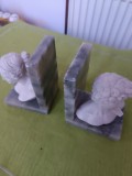 Suporturi decorative din alabastru pentru carti, figurine grecesti