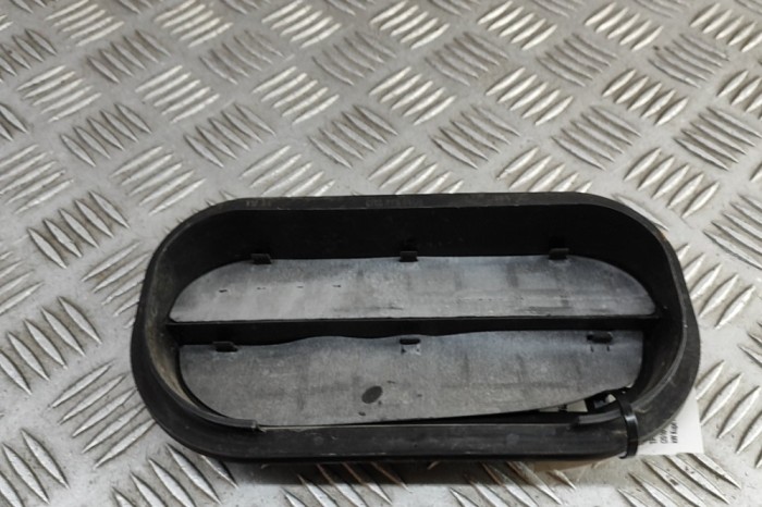 Grila de ventilație caroserie AUDI A5 F53 2019 OEM: 6R0819465B | 31724933