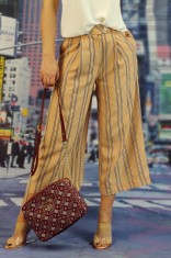 CL777RR-1551 Pantaloni trei sferturi cu croi larg si model