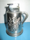 5130-Cavaler Medieval Bricheta birou vintage. Metal alb argintiu gri in patina.