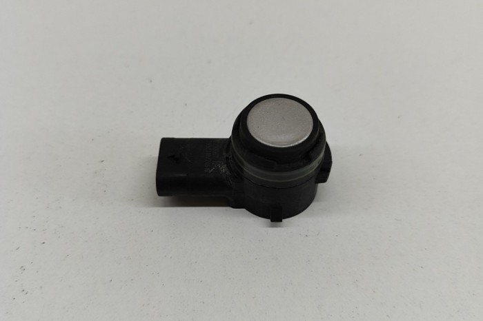 Senzor de parcare spate BMW 5 G30 2019 OEM: 9283200 22894716