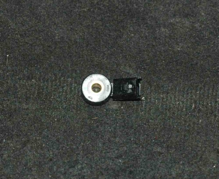 Senzor de detonație motor OPEL MOKKA / MOKKA X 2015 OEM: 55563372 | 1945207