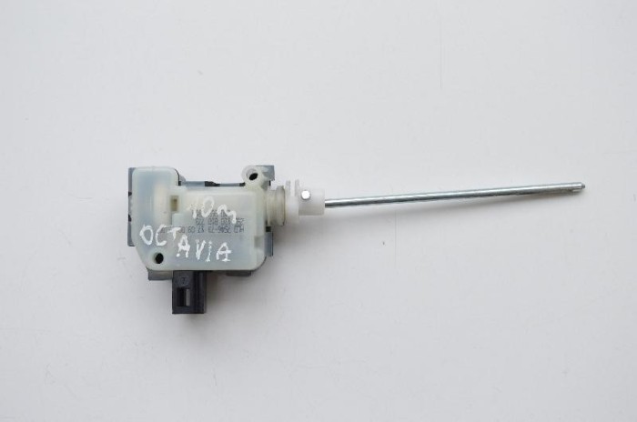 Alt modul de control SKODA OCTAVIAII 1Z3 2010 OEM: 1Z0810773 1854390