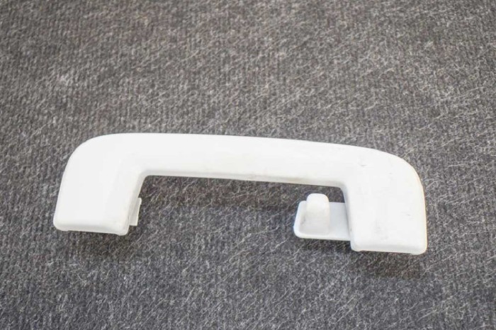 M&acirc;ner plafon st&acirc;nga spate VOLVO V40 Hatchback 2017 OEM: 39834465 10878419