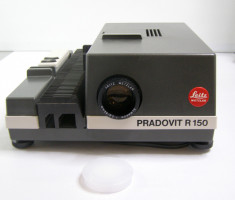 Diaproiector Leica (Leitz) Pradovit R150(2091) foto
