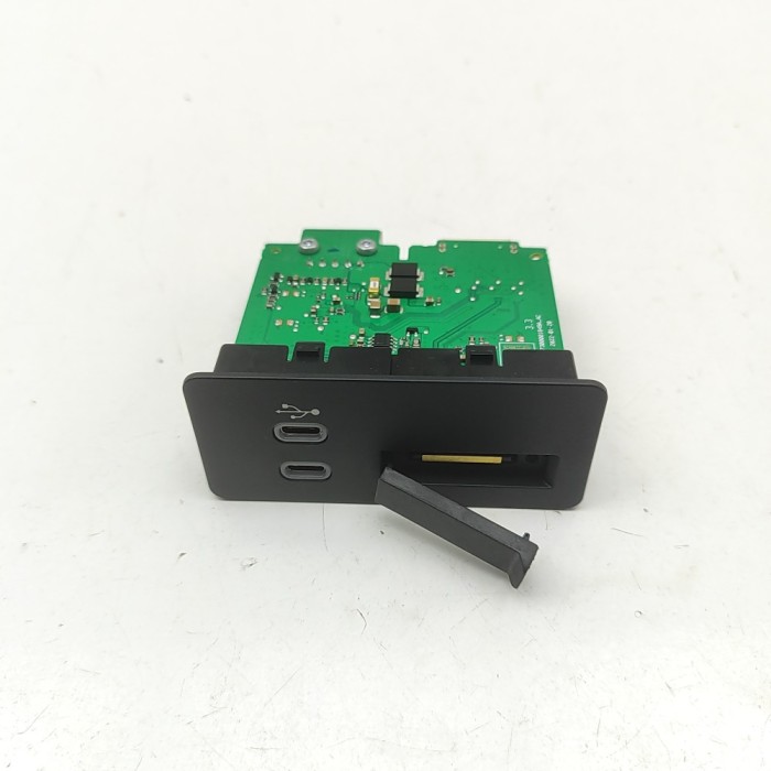 USB MAZDA CX-5 KF 2025 OEM: KBB4-66-9U0C | 32793472