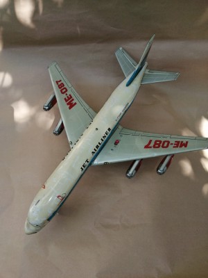 bnk jc China - avion cu baterii ME-087 - functional foto