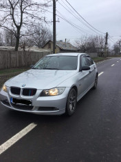 BMW E90 2.0i Benzina/GPL foto