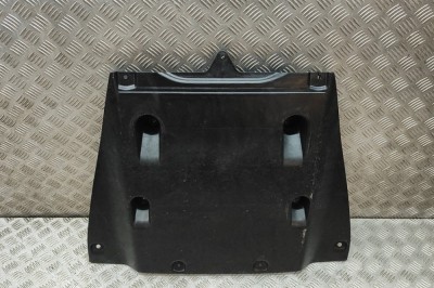 Scut motor central spate BMW 5 G60 2025 OEM: 9850632 31493739 foto