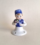 Half doll - Bust din portelan pentru pernita de ace, prima jum a sec XX