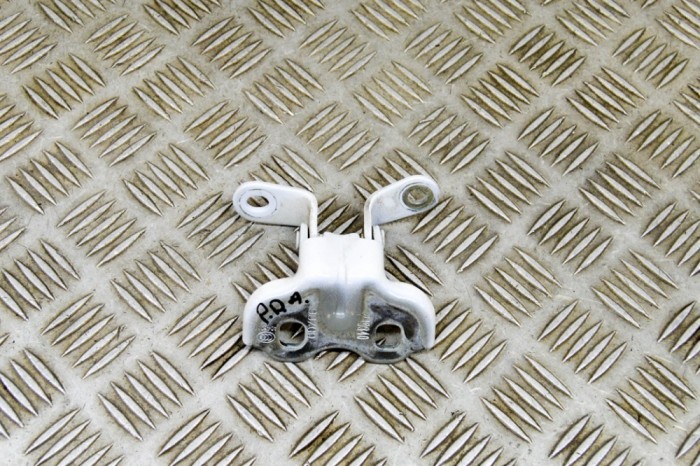 Balama ușă dreapta față OPEL Crossland X P17 2020 OEM: P19340 17220380