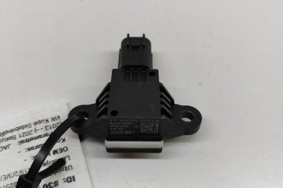Senzor de impact lateral dreapta JAGUAR F-TYPE Coupe X152 2021 OEM: CK52-14C676-AA | 30134906 foto