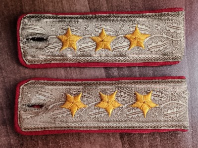 C3 - Grade militare - post 89 - general trei stele - uscat foto