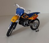 Macheta motocicleta Husqvarna CR250 - Welly 1/18