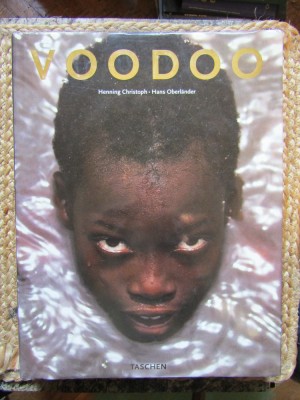 Voodoo - Henning Christoph / Oberlander Hans foto