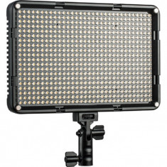 Lampa foto-video Viltrox VL-D640T CRI 95+ cu temperatura de culoare reglabila 3300-5600K