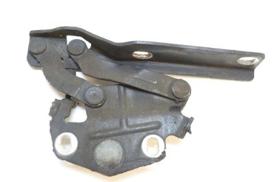 Balama capota st&amp;acirc;nga față VW PASSAT B6 3C2 2009 OEM: 3C0823301E 2688052 foto