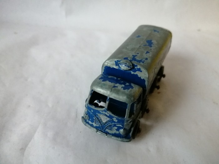 bnk jc Matchbox 10c Foden 8 Wheel Truck
