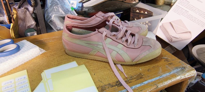 Adidasi HK30C nr. 38
