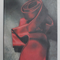 THE LITLLE BOOK OF TIES - MICA CARTEA A CRAVATELOR - by FRANCOIS CHAILLE , 2001