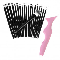 Set machiaj cu 20 de pensule si sablon multifunctional 5in1 Eyeliner Roz