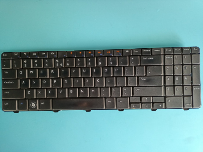 Tastatura Dell Inspiron 15R N5010 M5010 0FHYN5 NSK-DRASW