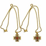 Cumpara ieftin Set 2 coliere aurii 42 cm cu pandantiv cruce 23 x 23 mm, metal dubla fata, detaliu rosu, accesorii crestine Crucea Ierusalimului, unisex