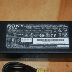 Incarcator SONY VAIO / SONY BRAVIA 19.5V 3.05A model ACDP-060S01 mufa cu pin